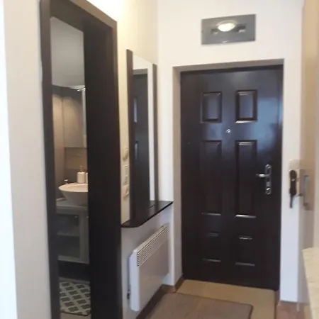 Apartament Detelina *