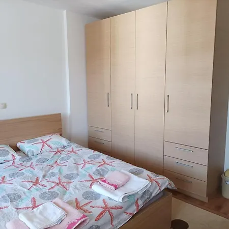 Detelina * Μπάνσκο