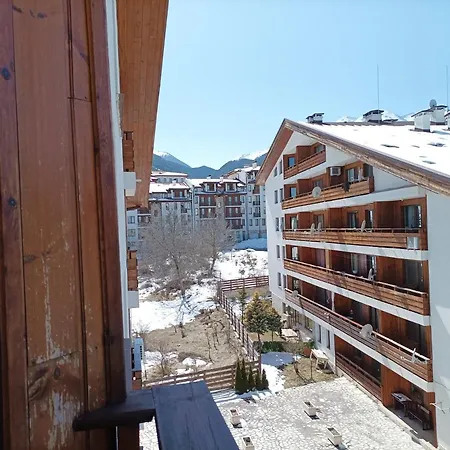 Apartament Detelina *